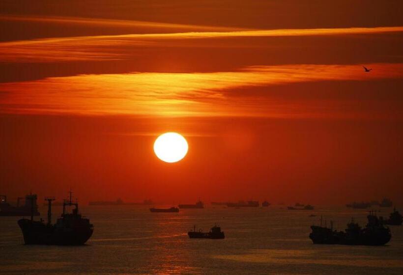 Fotos del hotel Cheers Lighthouse:  14