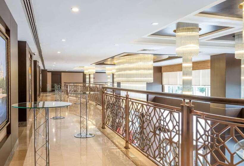 Fotos del hotel Clarion Hotel Istanbul Mahmutbey:  63