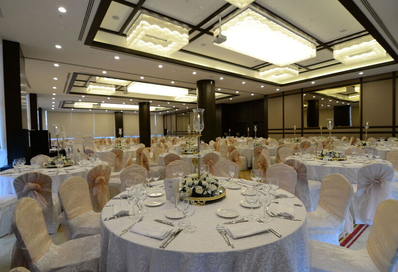 Fotos del hotel Clarion Hotel Istanbul Mahmutbey:  53