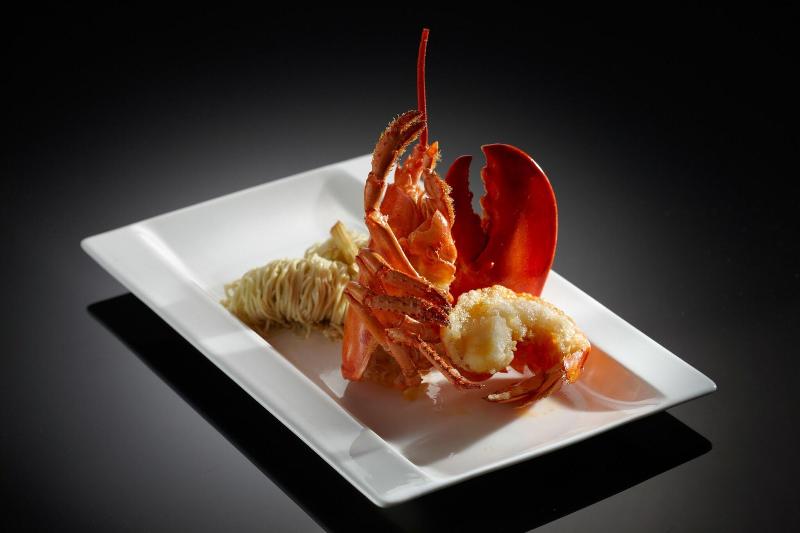 هتل Courtyard By Marriott Taipei