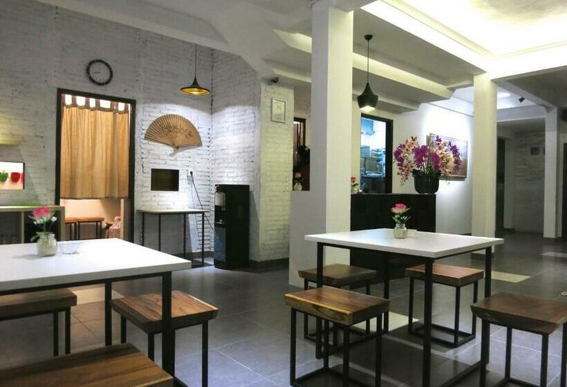 Hart Hotel Arjuna