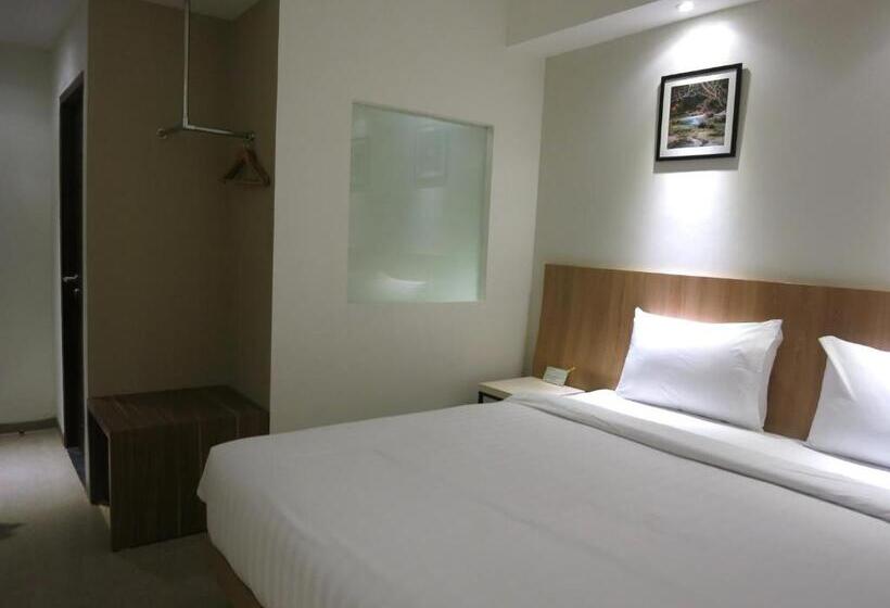 Hart Hotel Arjuna