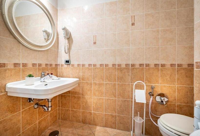 Fotos del hotel Ghirlandaio Florence:  24