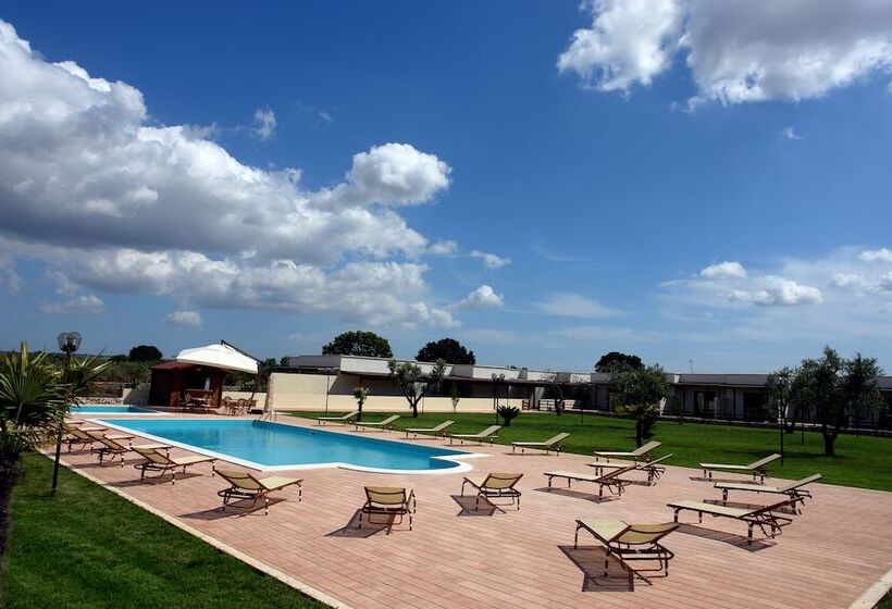 هتل Masseria La Grande Quercia