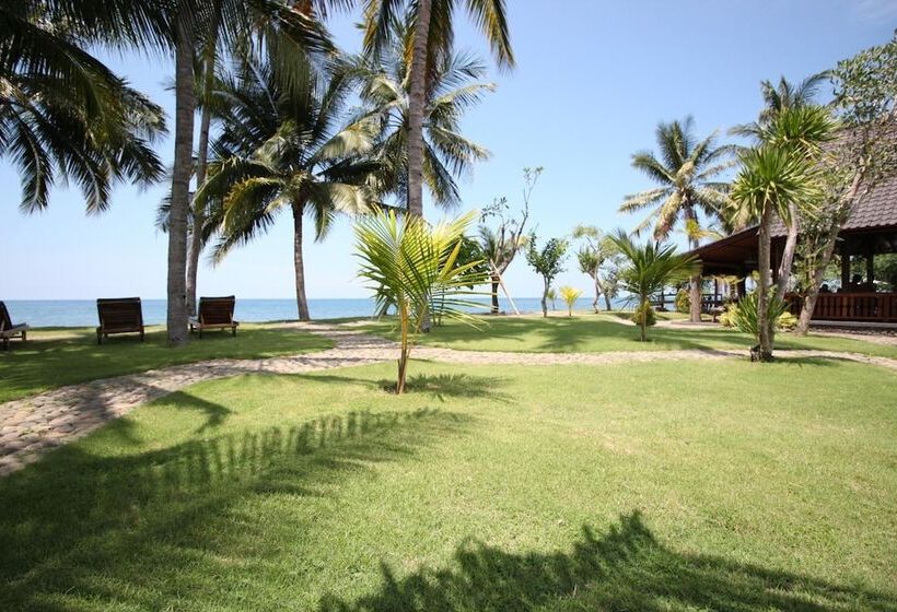 בית מלון כפרי Mina Tanjung