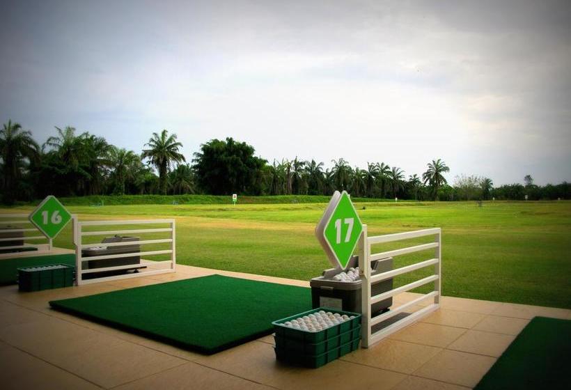 هتل Palm Driving Range & Resort