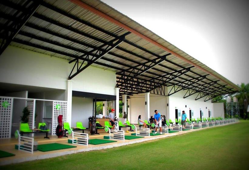 هتل Palm Driving Range & Resort