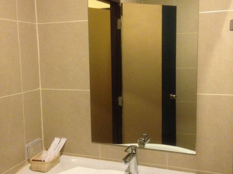 Fotos del hotel Ploenlay:  10