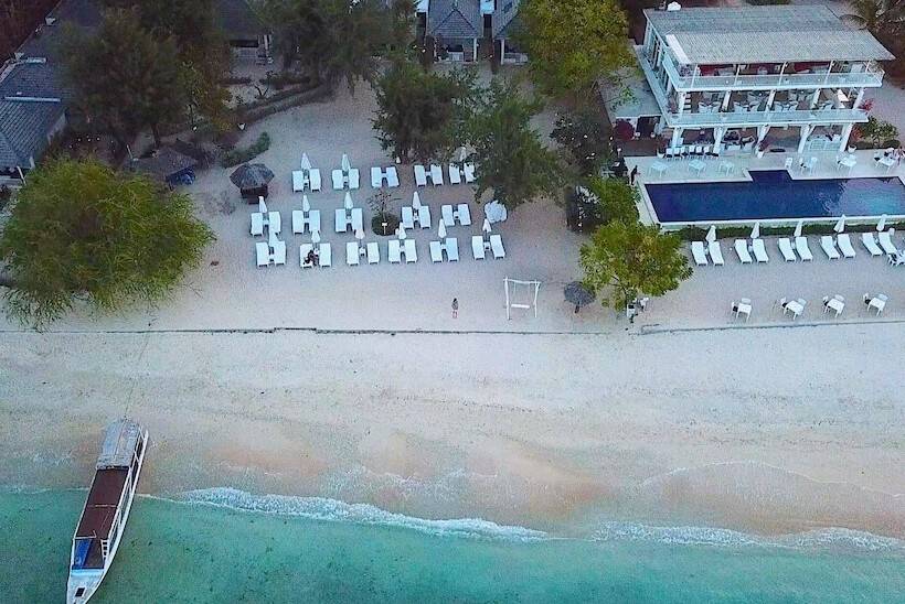 هتل Seri Resort Gili Meno   Adults Only