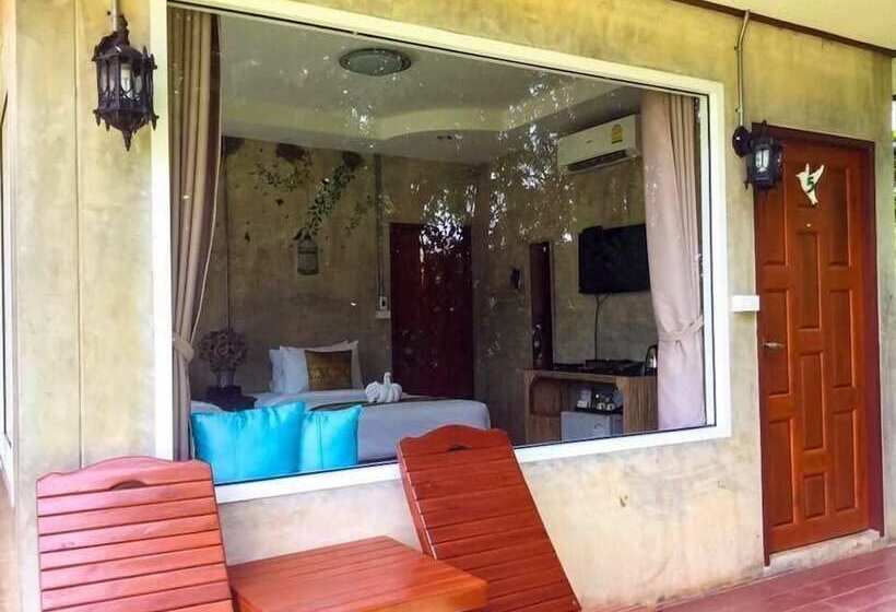 هتل Villa De Bua Resort Nan