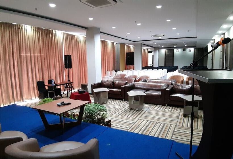 Xtra Hotel Bengkulu