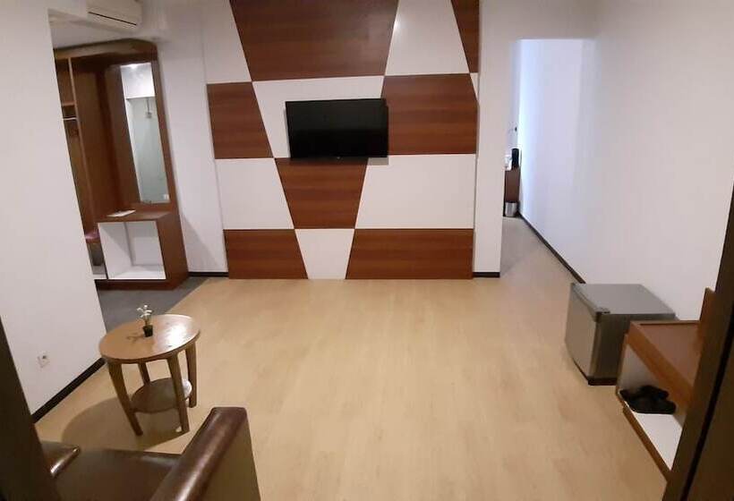 Xtra Hotel Bengkulu
