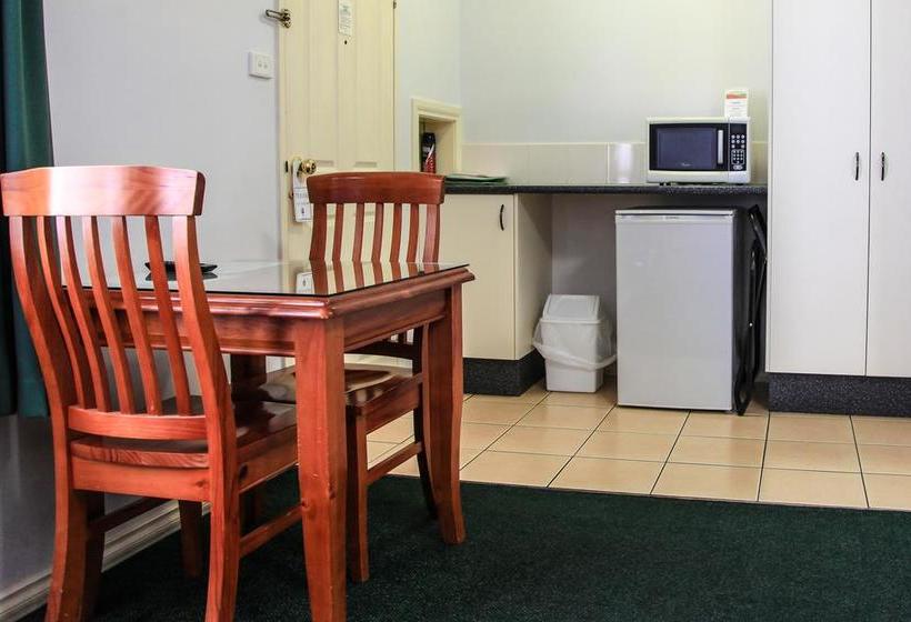 Maynestay Motel