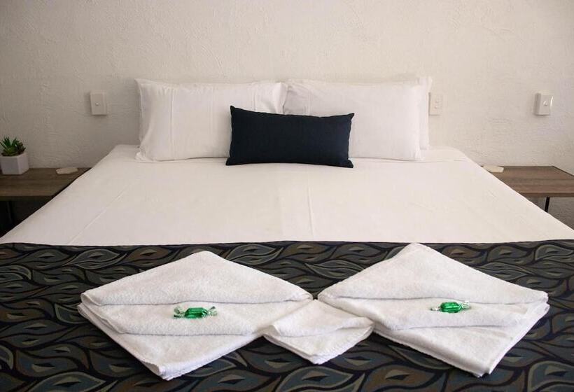 מוטל Bundaberg Spanish Motor Inn