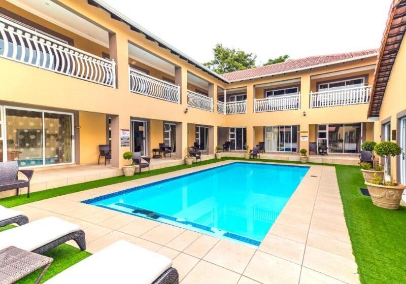 پانسیون Lakeview Boutique Hotel & Conference Center