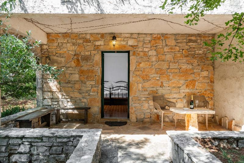 بنسيون Nono Ban Hotel & Villa