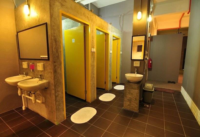 Skypod Hostel