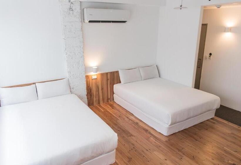 Star Hostel Taipei Main Station