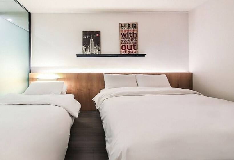 Suwon Hotel Pacific 37