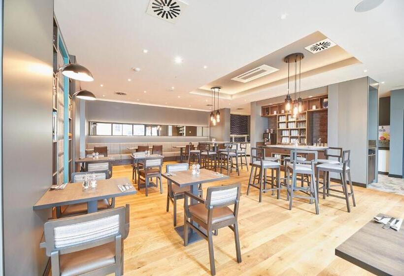 Hotel Premier Inn Karlsruhe City Am Wasserturm