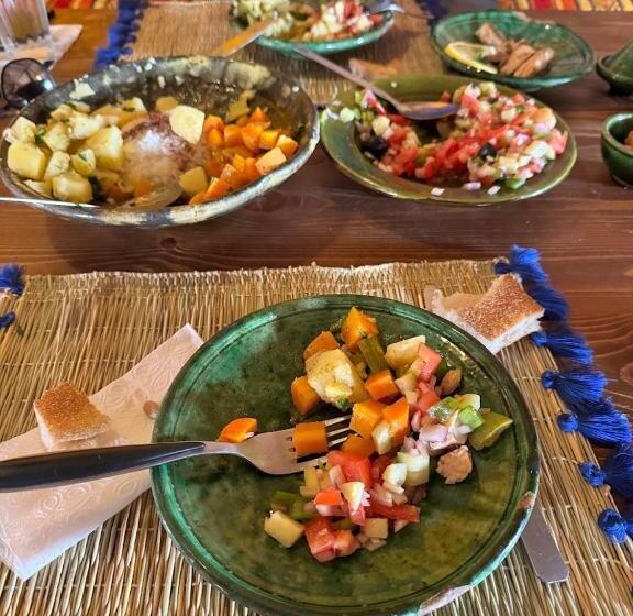 ユースホステル Auberge Kasbah Dar Sahara Tours