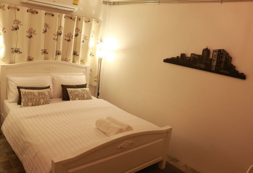 Finlay House   Hostel