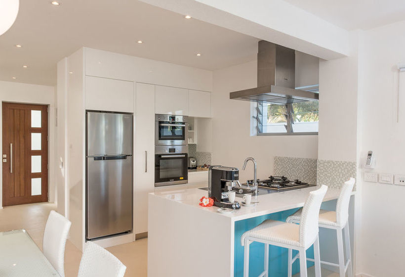 Crystal Blue Lagoon Villas