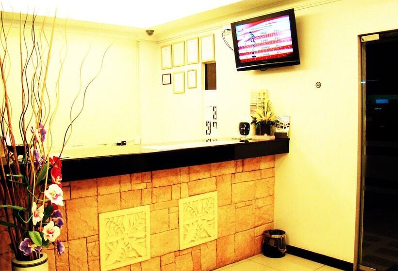 בית מלון כפרי Adel