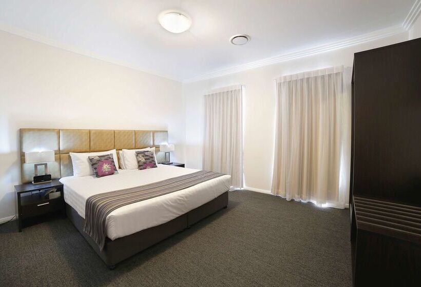 فندق Best Western Plus Bolton On The Park