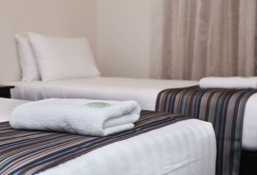 فندق Best Western Plus Bolton On The Park