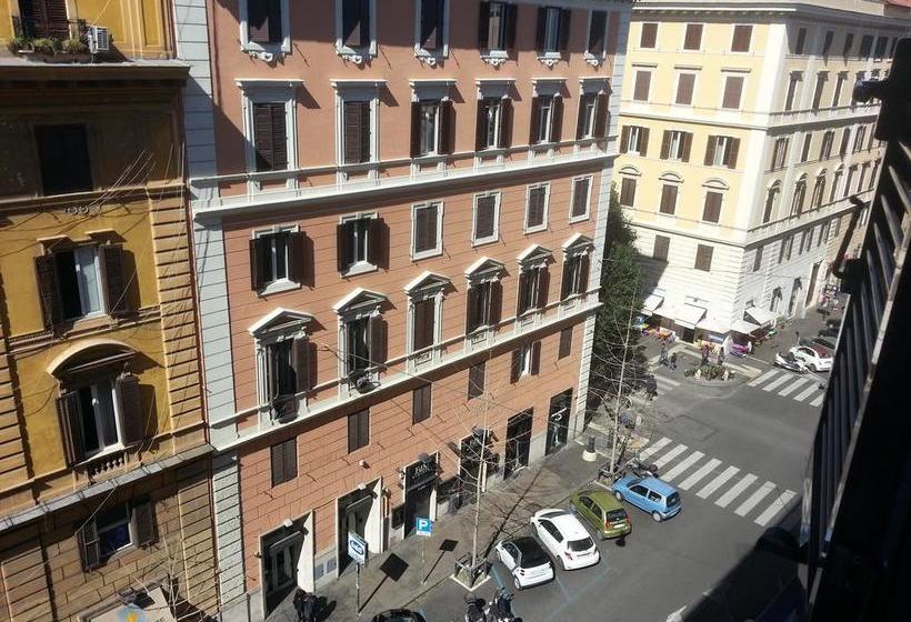 Fotos del hotel Guest House Iulia:  13