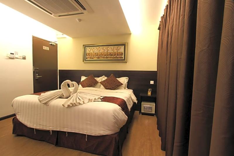 فندق J Suites