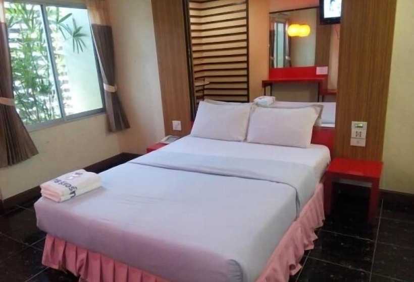 هتل Pb Resort Hat Yai