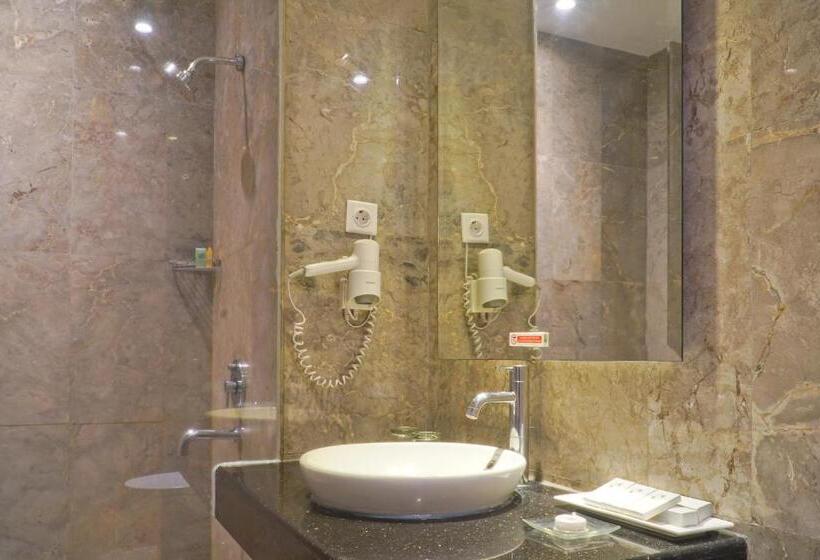 Swiss Belhotel Lampung