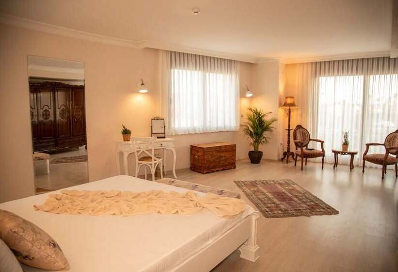 Hotel Teddy Alaçatı
