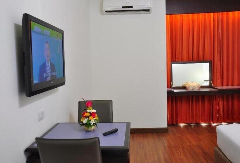 The Color Hotel Hat Yai