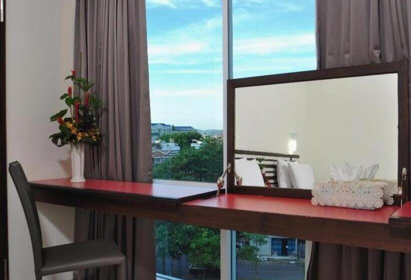 The Color Hotel Hat Yai