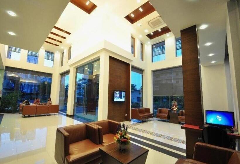 The Color Hotel Hat Yai