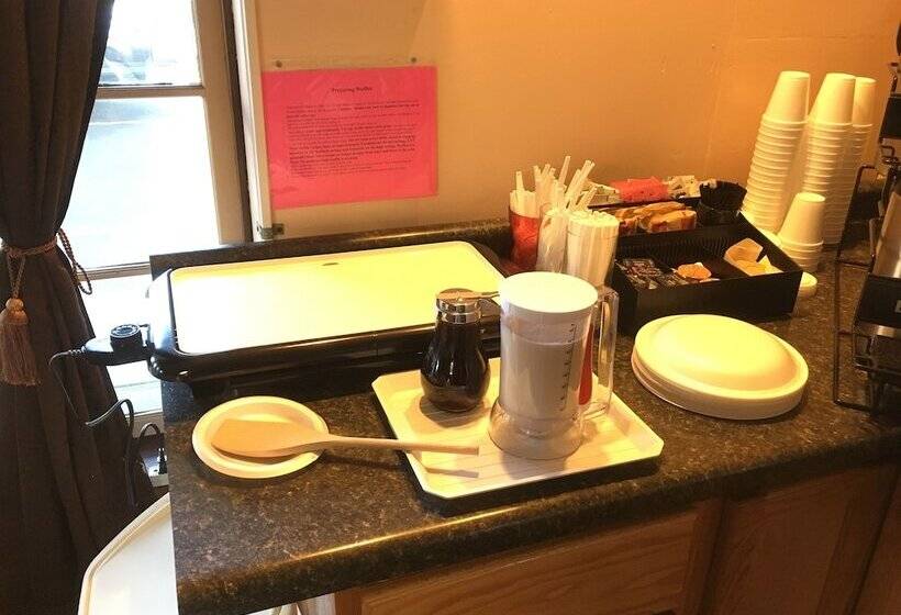 汽车旅馆  Amerivu Inn & Suites   St Croix Falls