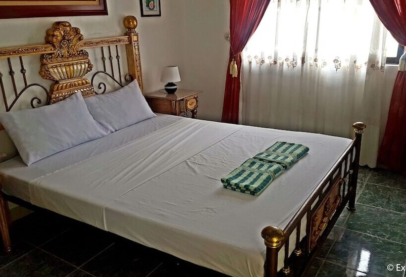 White Castle Hotel And Resort