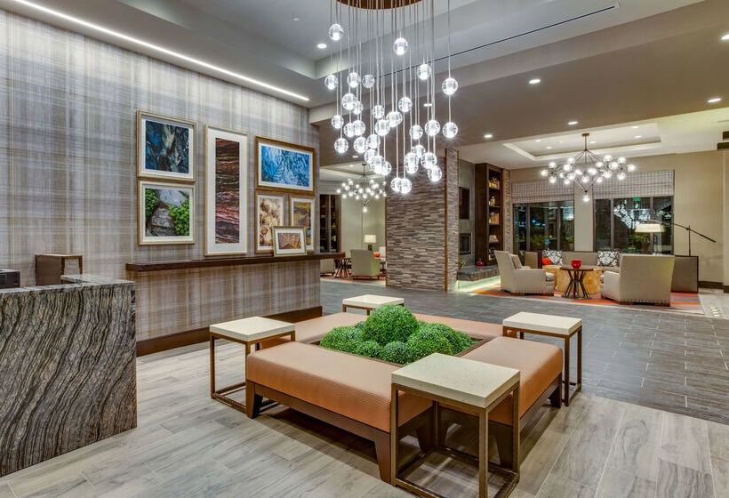 Homewood Suites By Hilton Savannah Historic Dist/riverfront