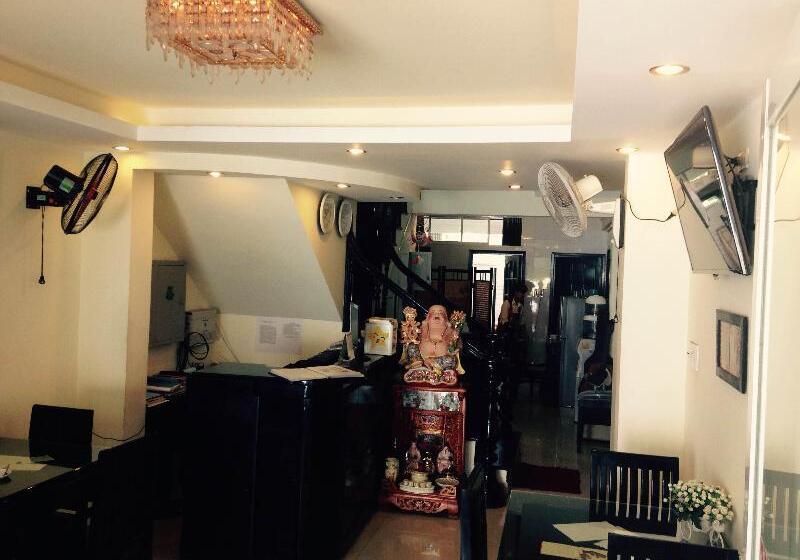 هتل Canary Boutique