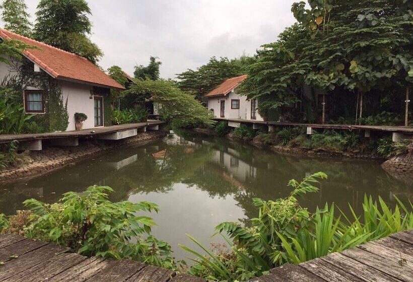 هتل Chiangmai Royal Creek