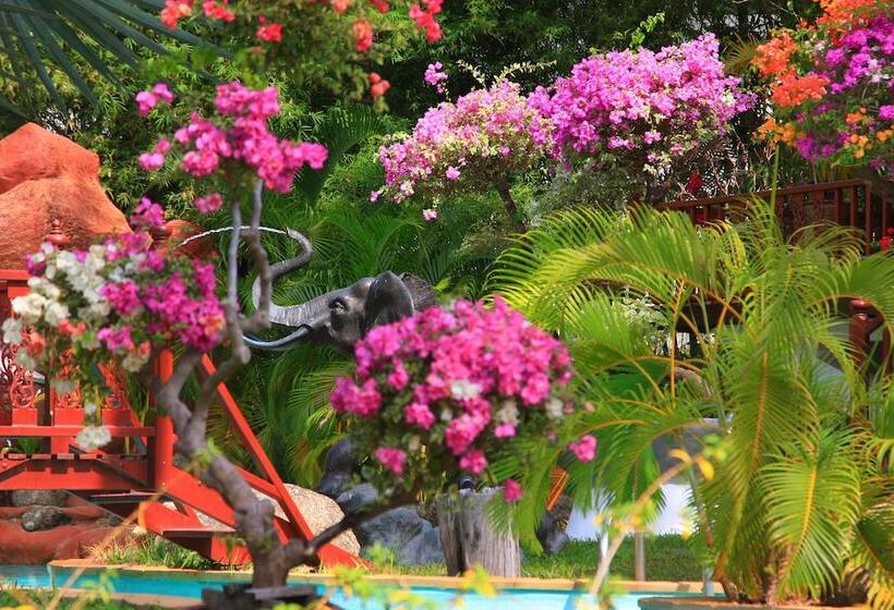 호텔 Coco Palace Resort