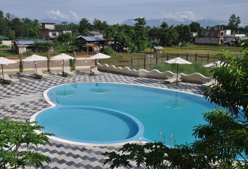 هتل Green Park Resort Chitwan