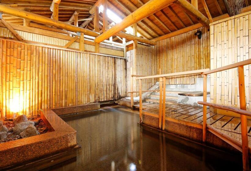 هتل Hinotani Onsen Misugi Resort