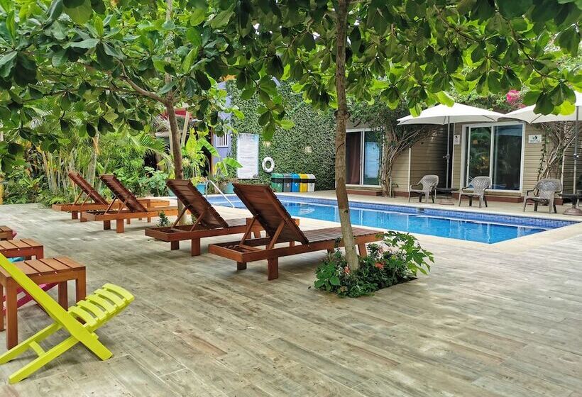 هتل Jaco Lodge Quiet Place