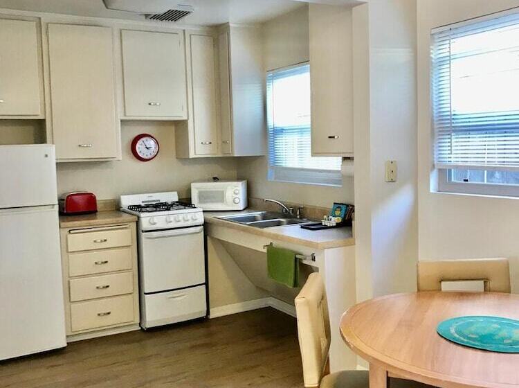 호텔 La Jolla Riviera Inn
