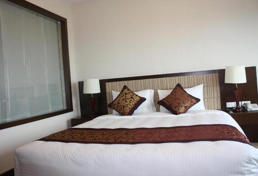 ホテル Muong Thanh Luxury Song Lam