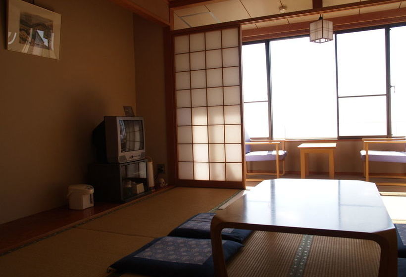 Отель Kyukamura Nanki Katsuura